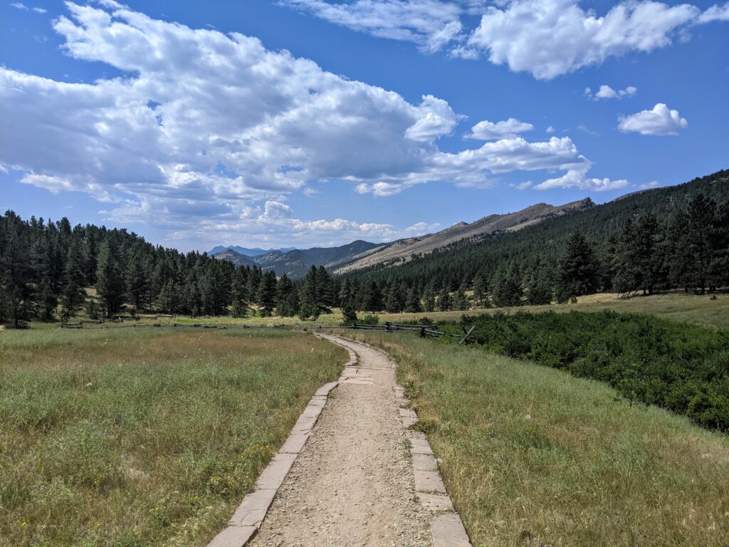 View descending the Wapiti Trail at Heil Valley Ranch.