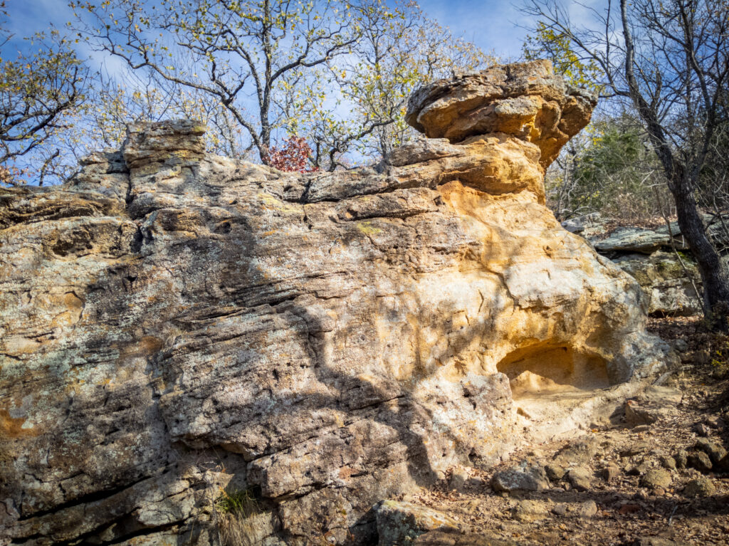 Rock formations along the Red Waterfront Trail at Lake Mineral Wells State Park.