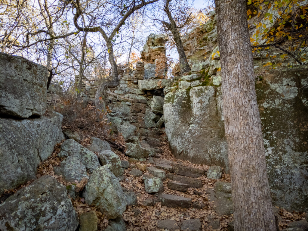 Stairs to the viewing area at the top of Penitentiary Hollow.